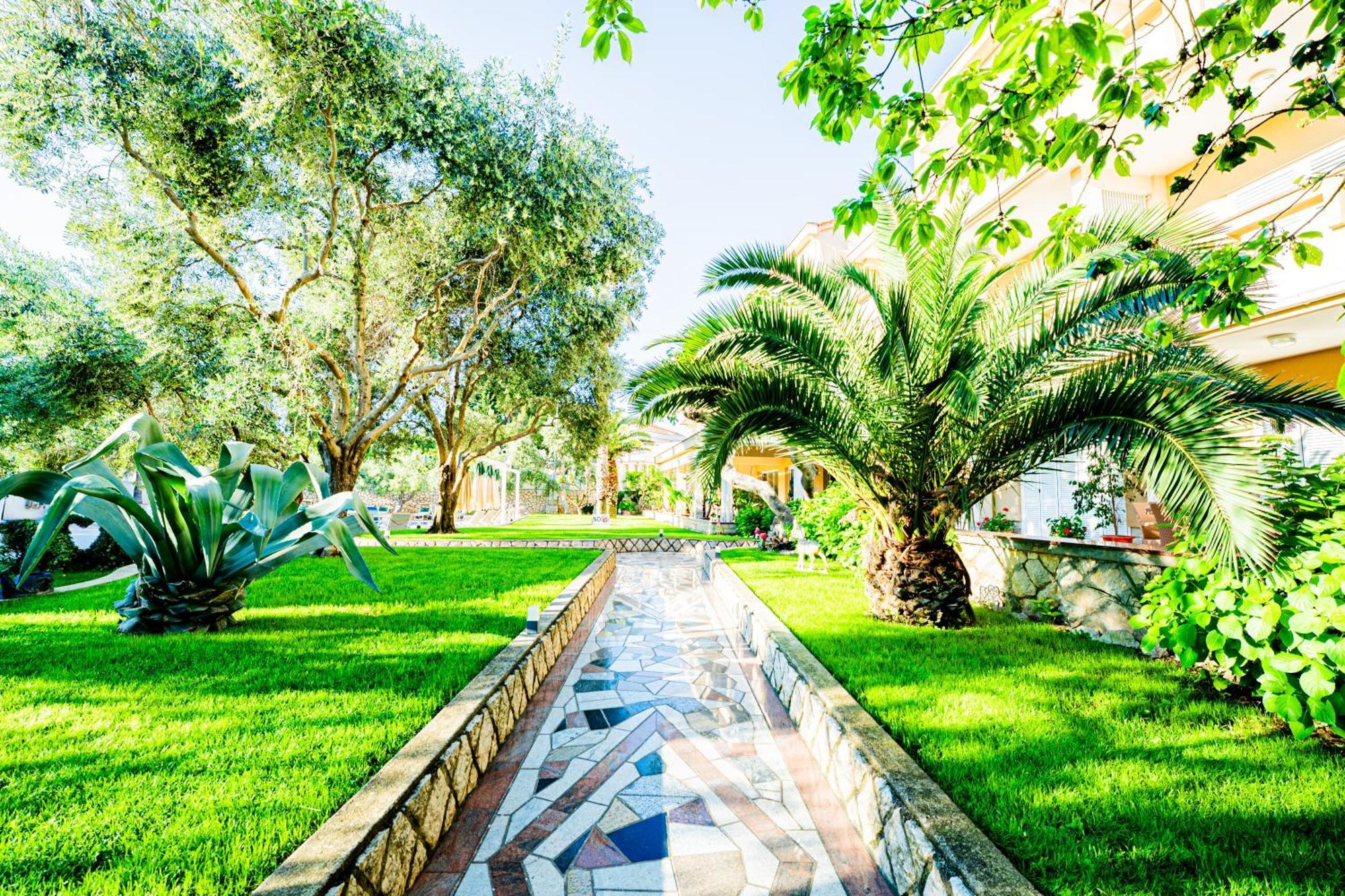 Resort Trcol Novalja Ngoại thất bức ảnh