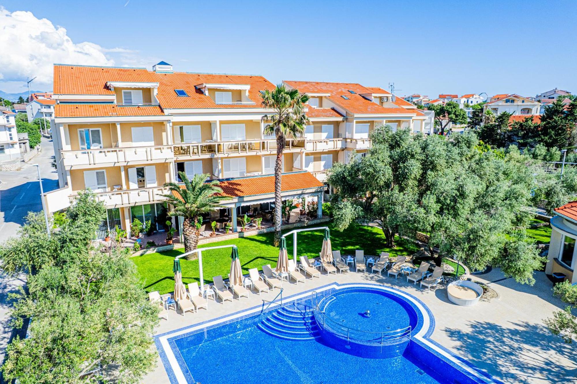 Resort Trcol Novalja Ngoại thất bức ảnh