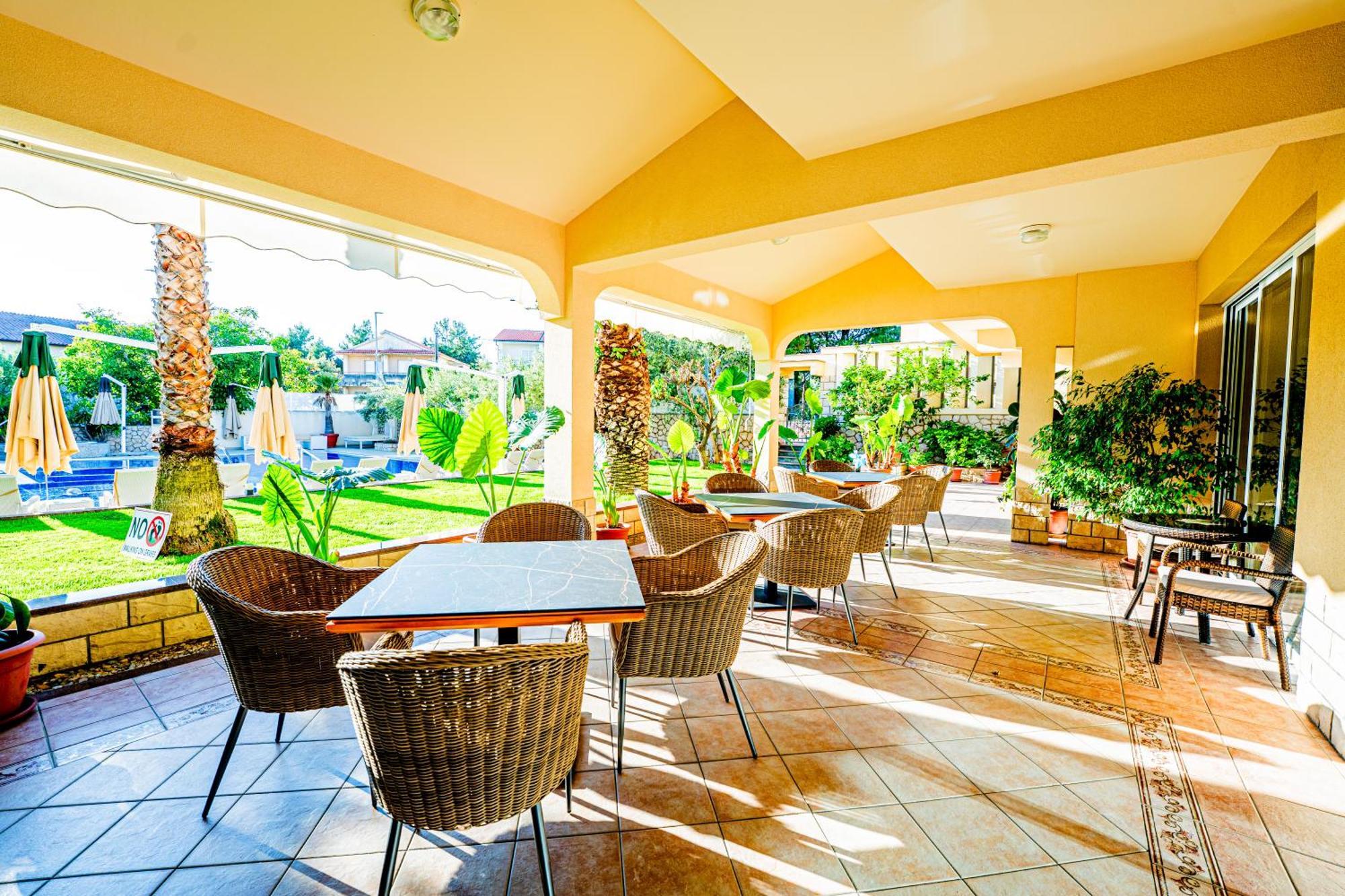 Resort Trcol Novalja Ngoại thất bức ảnh